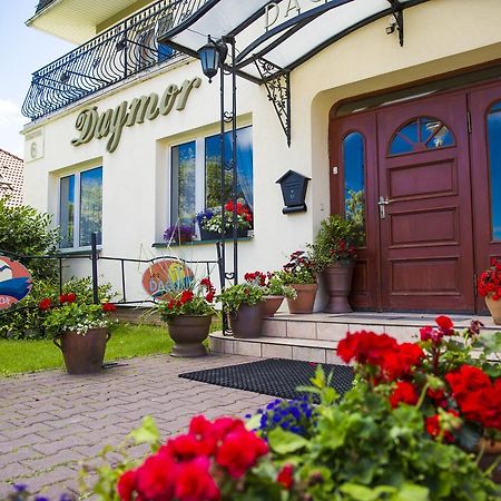 Osrodek Wczasowy Dagmor Bed & Breakfast Ustka Exterior photo